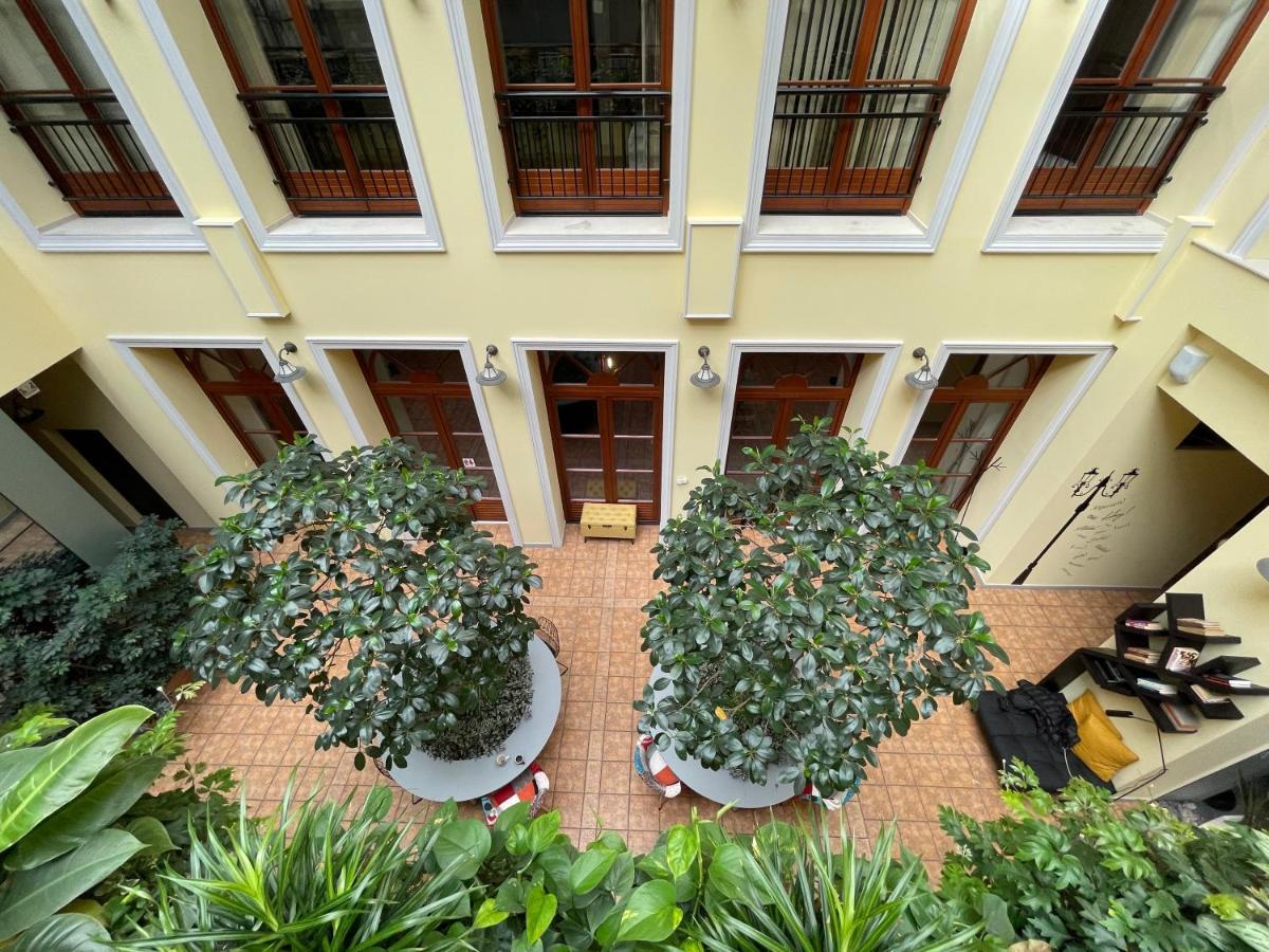 Atrium Boutique Hotel Sofia Buitenkant foto
